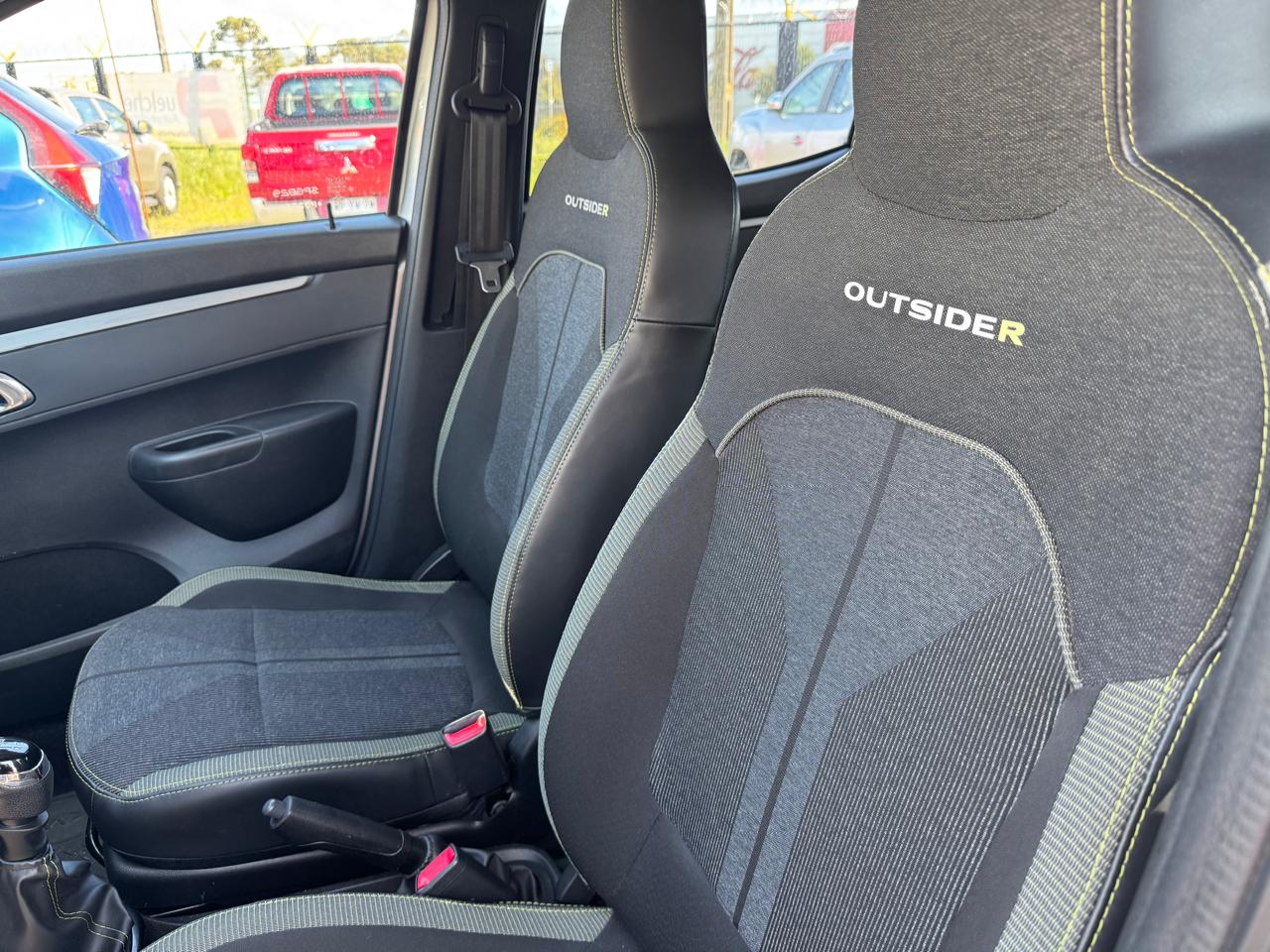 Renault Kwid 2023 Bencinero 4x2 - Imagen 11