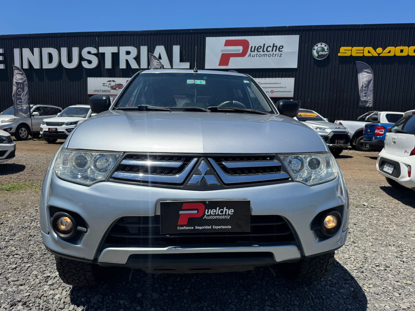 Mitsubishi Montero Sport G2 Full Mecanico- 2016 - Imagen 2