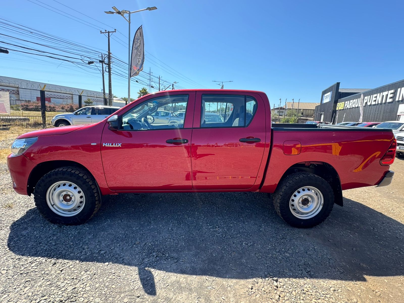 Toyota Hilux Full-Mecanica 4x2 2023 - Imagen 13