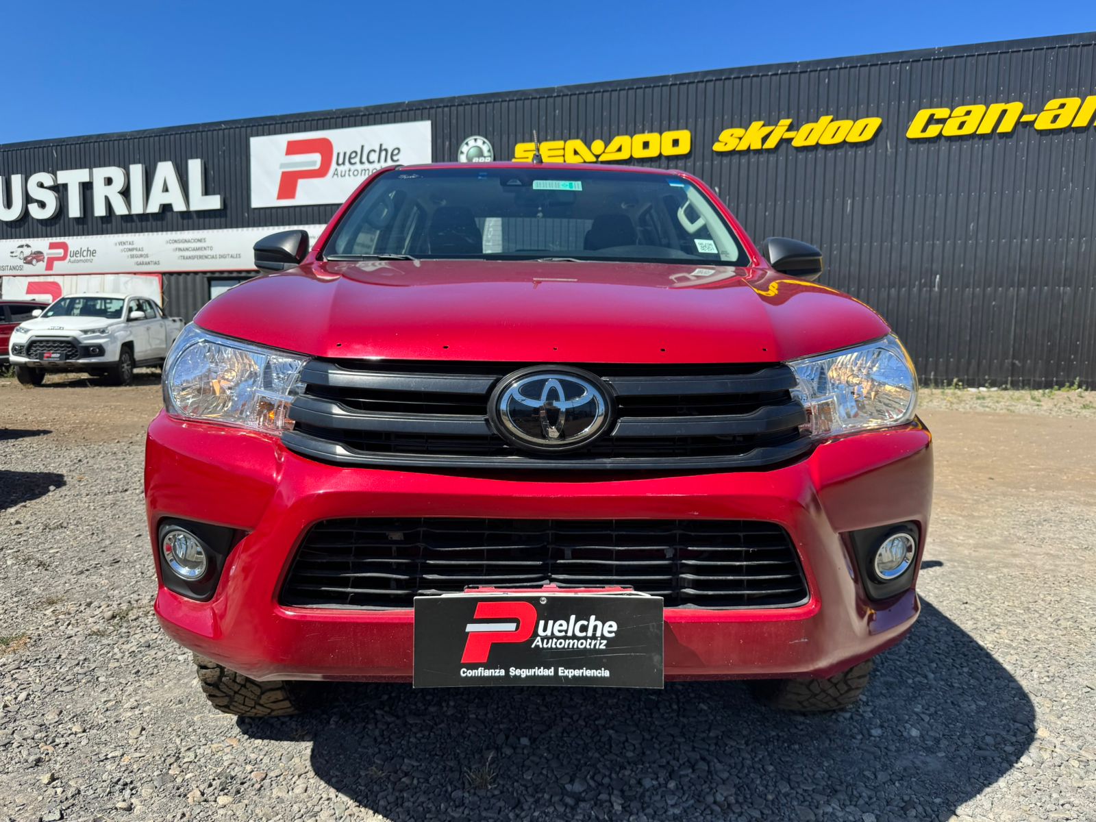 Toyota Hilux Full-Mecanica 4x2 2023 - Imagen 3
