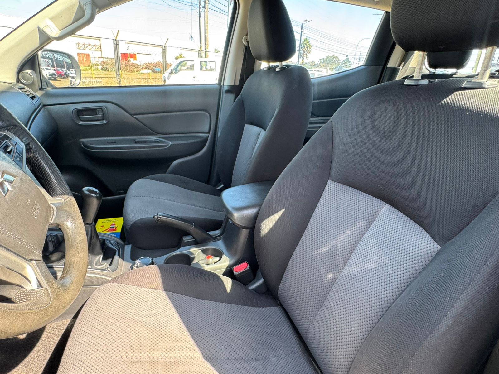 Mitsubishi L-200 Full-Mecanica 4×4 2022 - Imagen 9