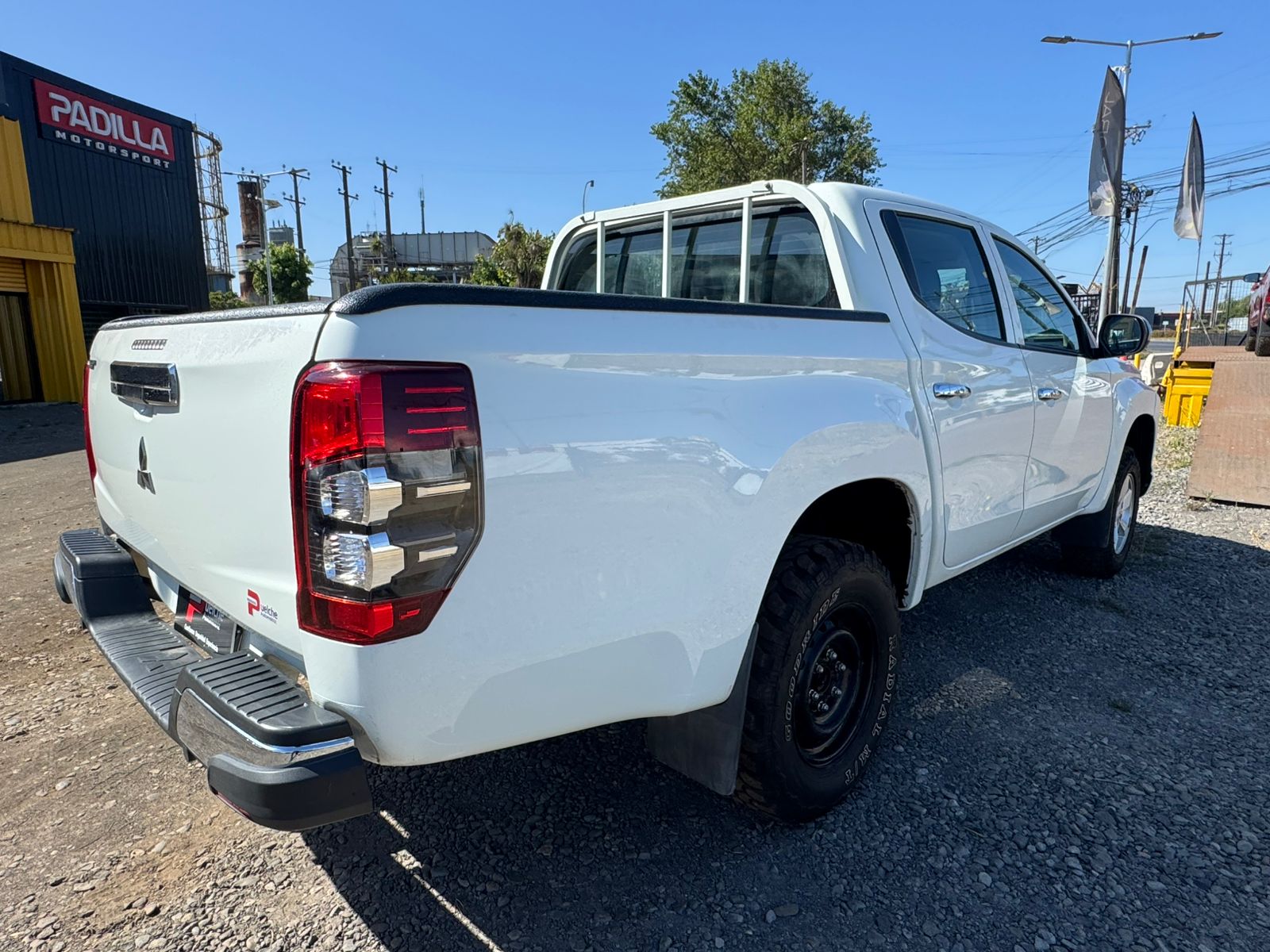 Mitsubishi L-200 Full-Mecanica 4×4 2022 - Imagen 16