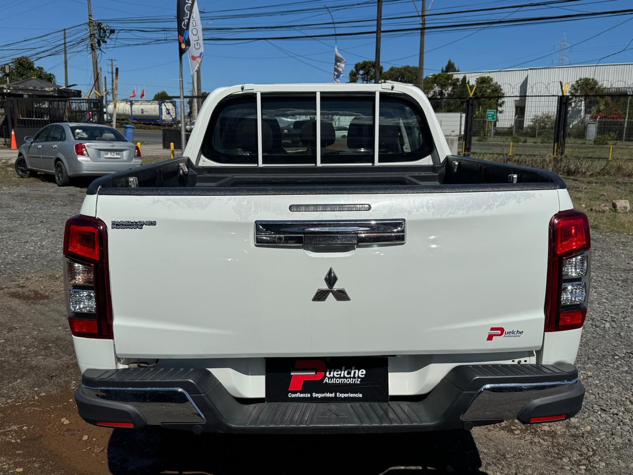 Mitsubishi L-200 Full-Mecanica 4×4 2022 - Imagen 12