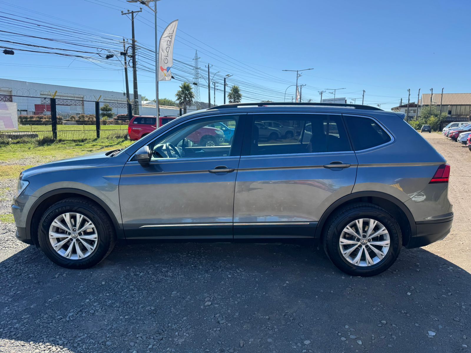 Volkswagen Tiguan Full-Automatico 2018 - Imagen 14