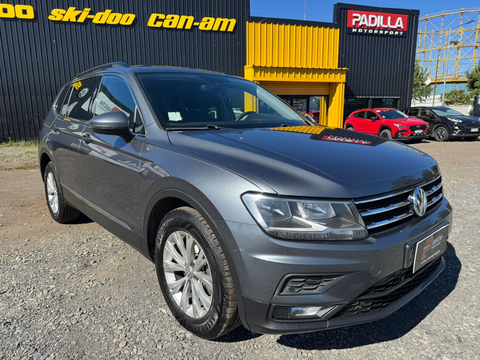 Volkswagen Tiguan Full-Automatico 2018 - Imagen 2