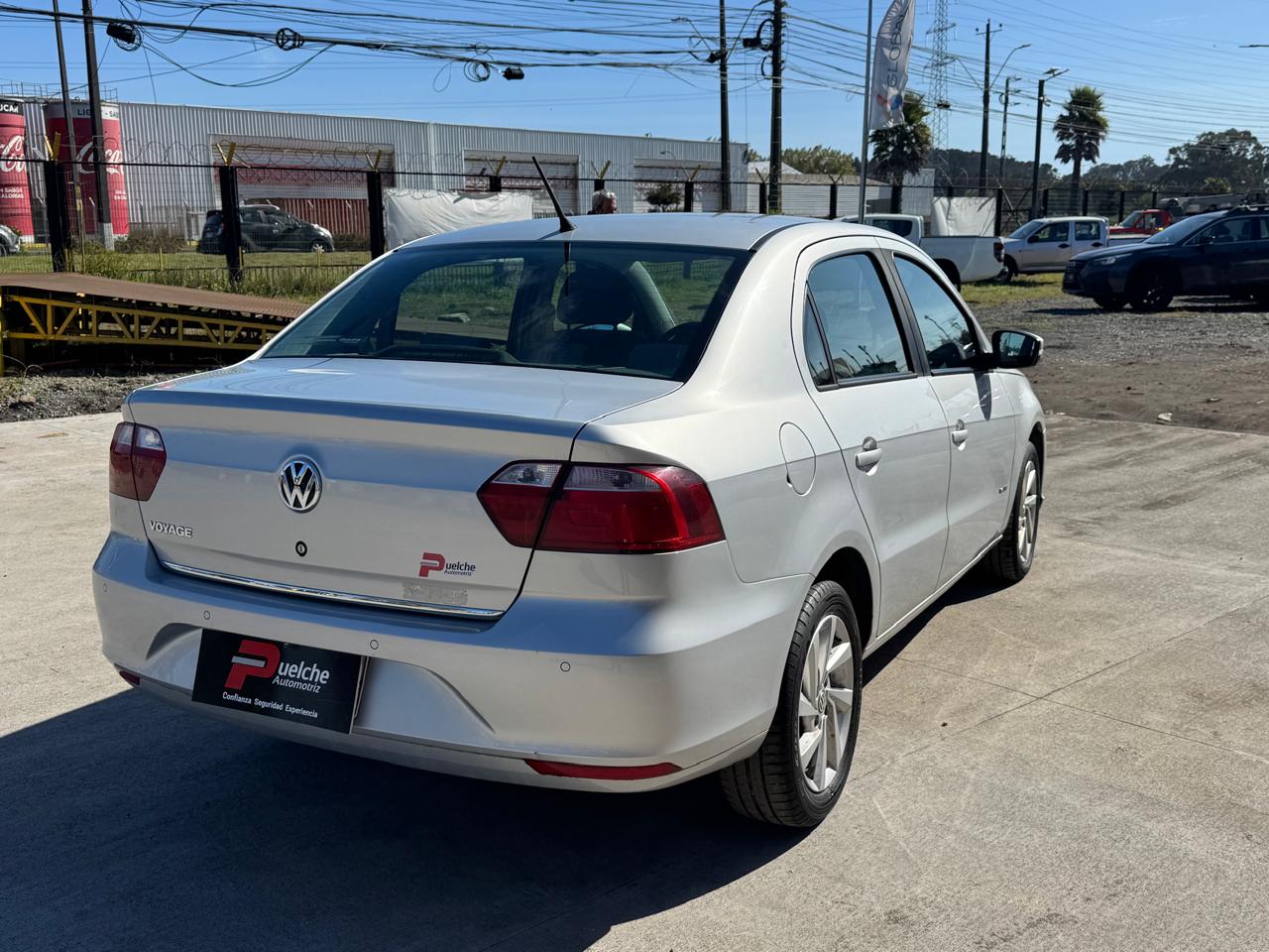 Volkswagen Voyage Highline Full-Mecanico 2023 - Imagen 12