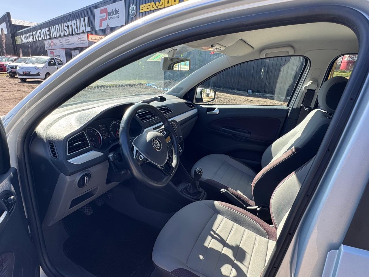 Volkswagen Voyage Highline Full-Mecanico 2023 - Imagen 5