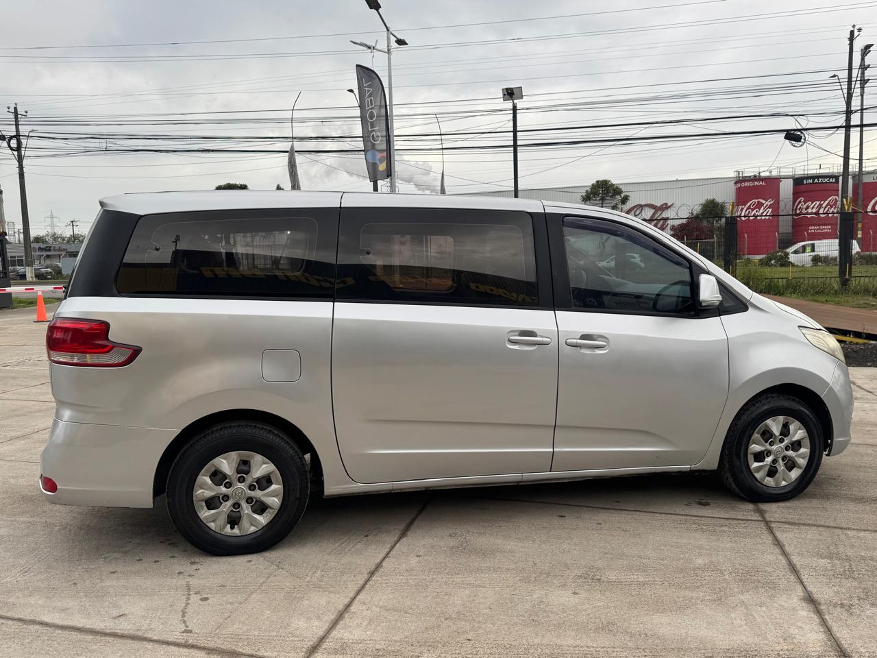 Minibus Maxus G-10 Full-Mecanico 2017 - Imagen 12