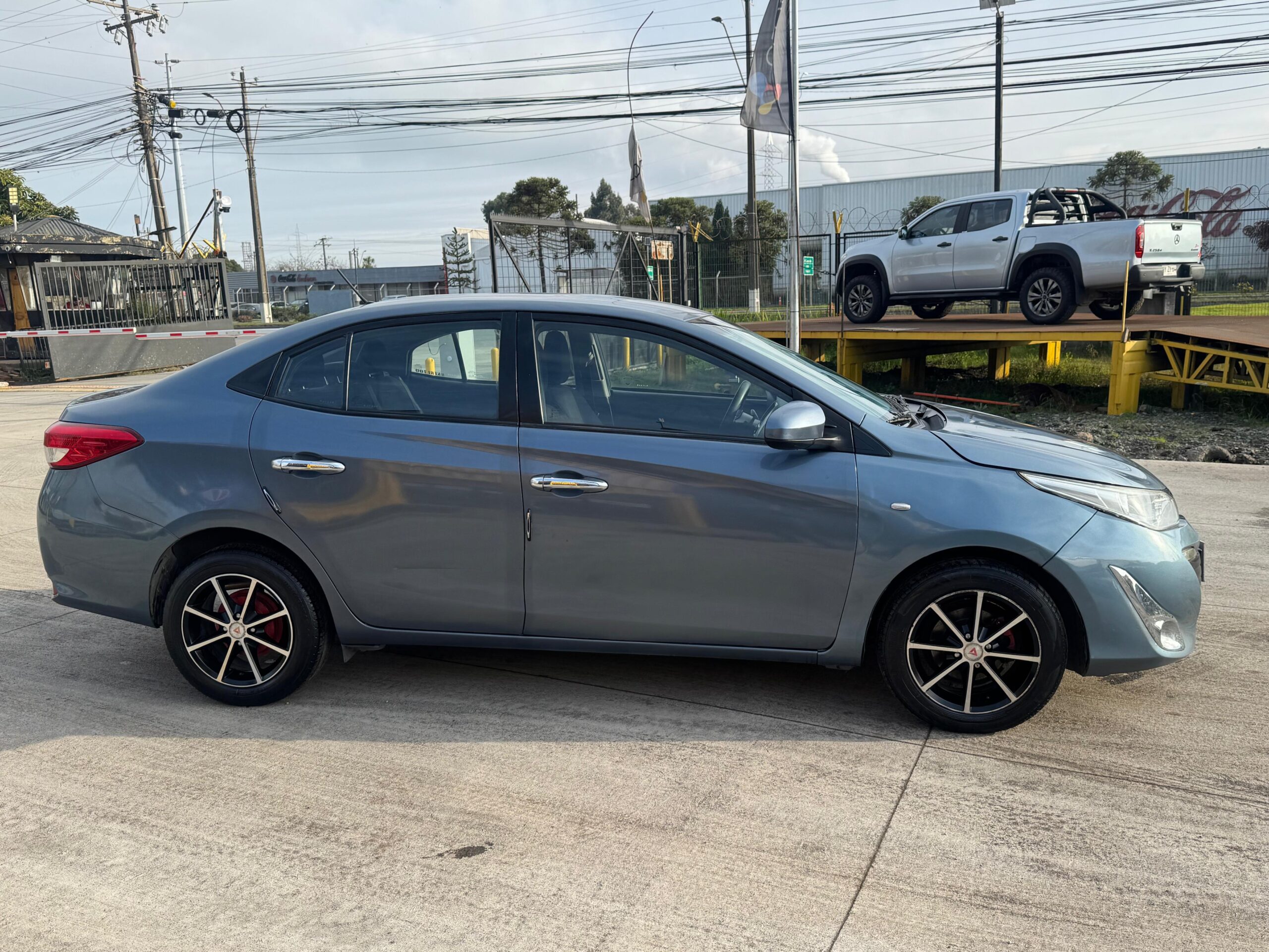 Toyota Yaris Full-Mecanico Año 2018 - Imagen 10
