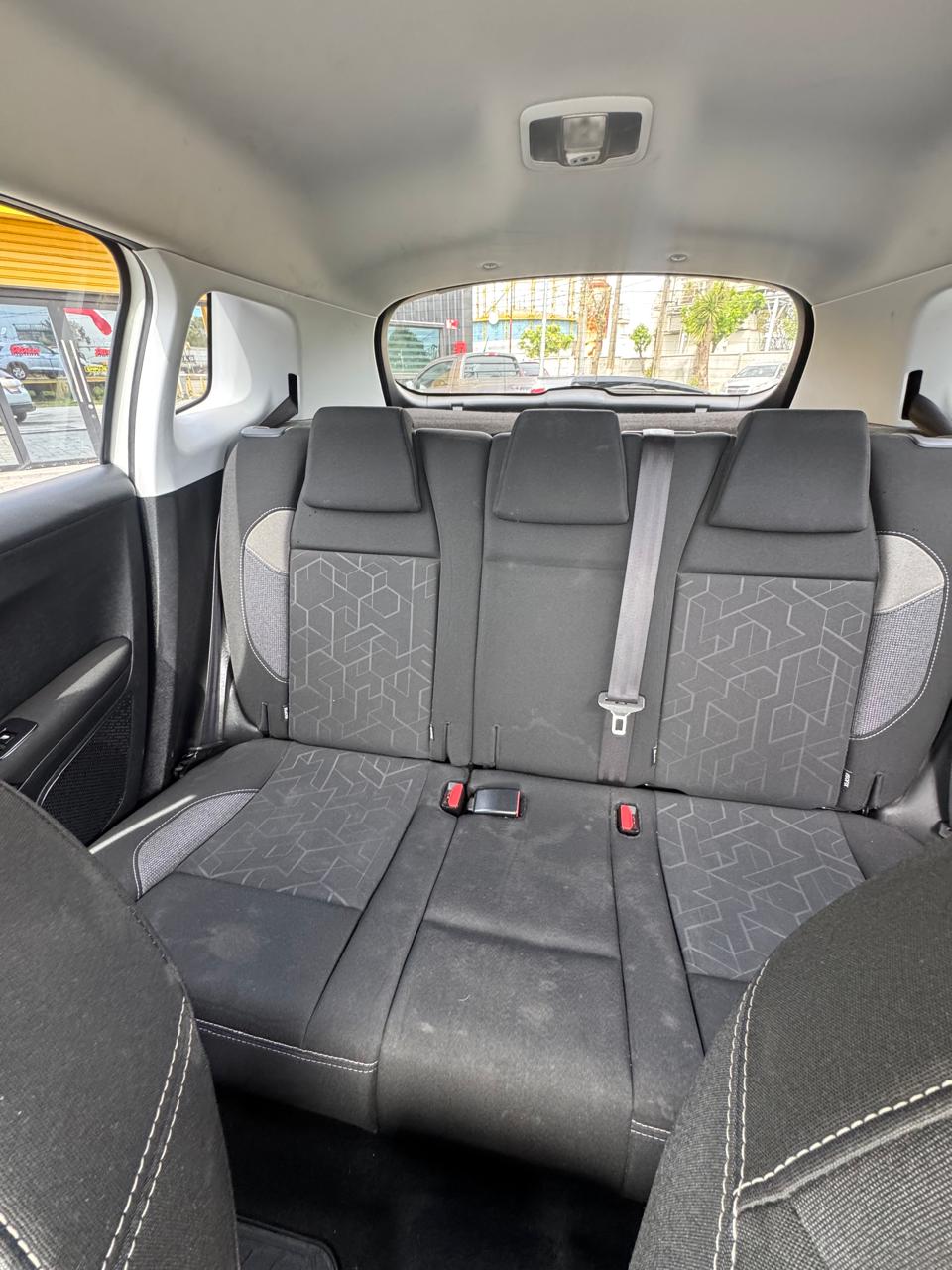 Peugeot 2008, Full-Mecánico Año 2018 - Imagen 14