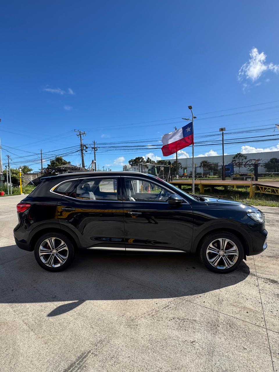 MG TROPHY 4X4 2.0 Full-Automático Año 2023 - Imagen 12