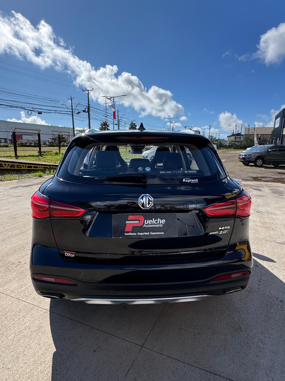 MG TROPHY 4X4 2.0 Full-Automático Año 2023 - Imagen 18