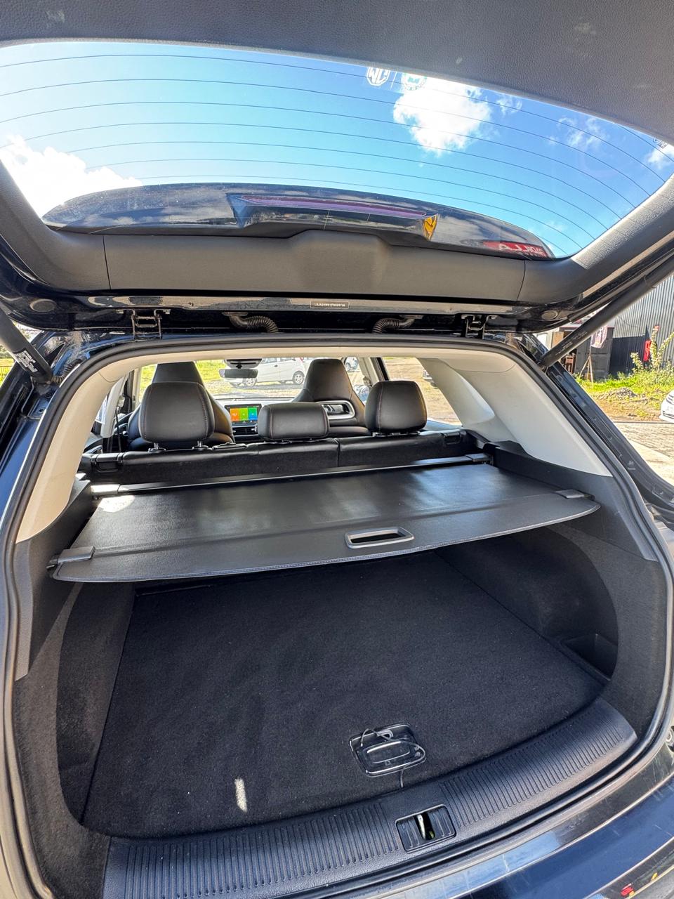 MG TROPHY 4X4 2.0 Full-Automático Año 2023 - Imagen 14